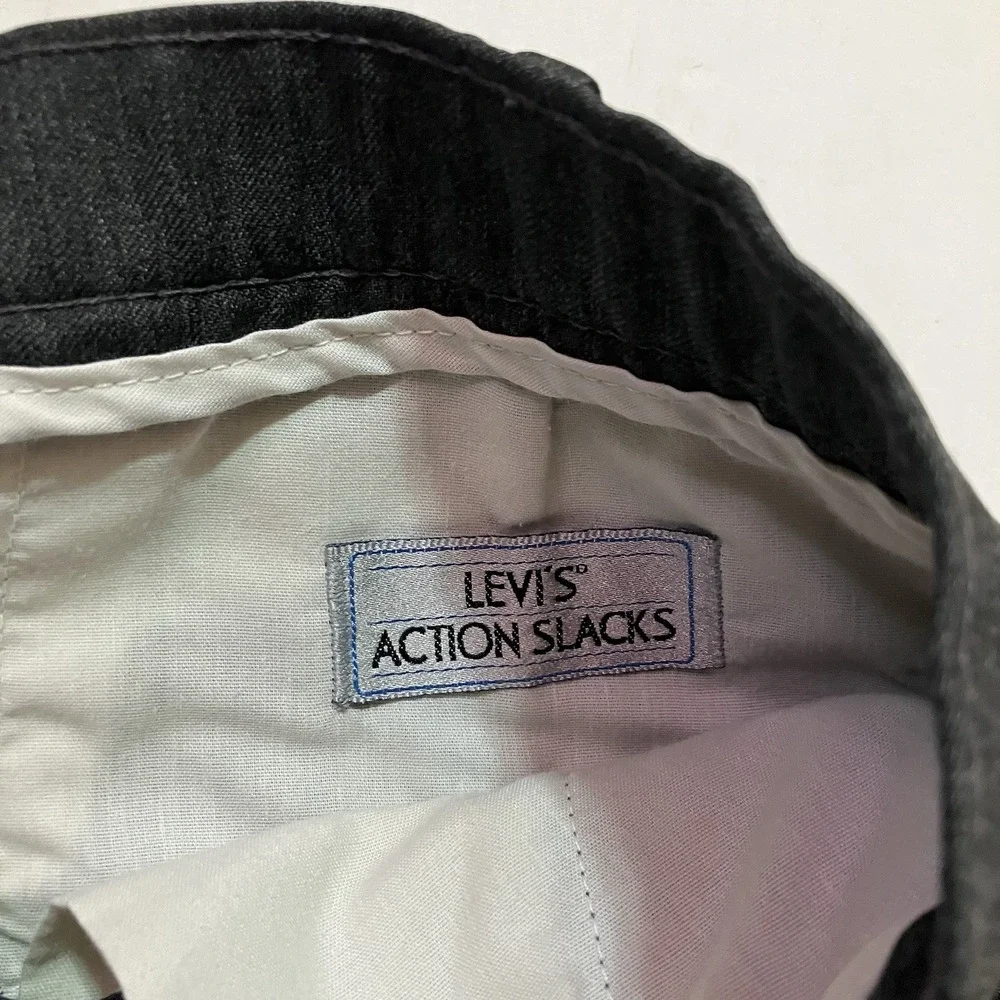 Levis Action Slacks Mens Size‎ 38 X 27.5 Pants Flat Front Straight Gray Casual